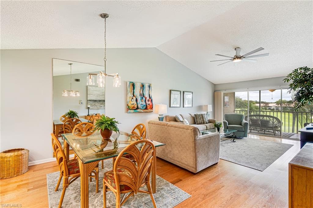 3655 Amberly CIR A302-6