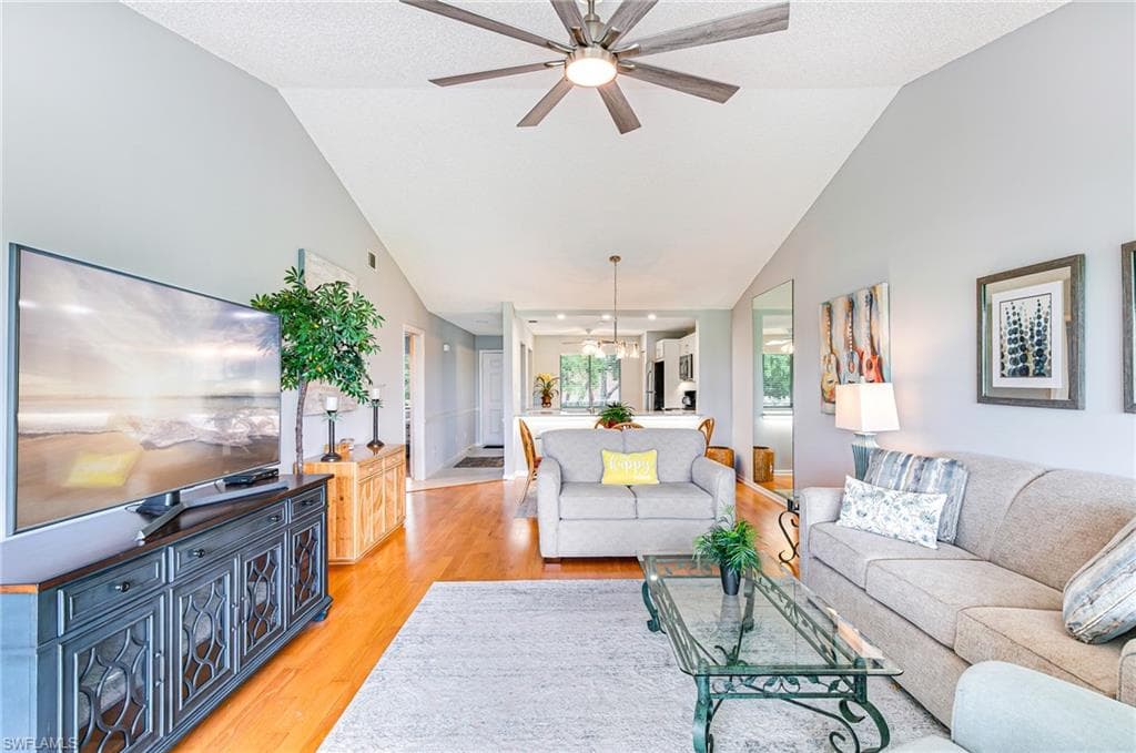 3655 Amberly CIR A302-9