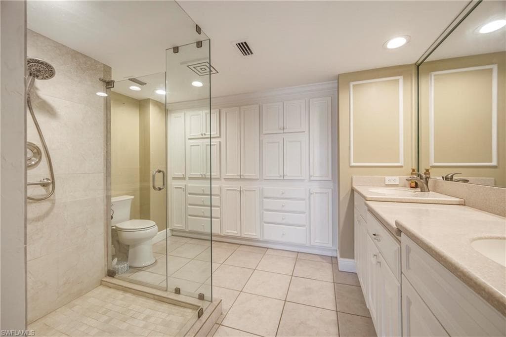 7129 Lakeridge View CT 104-5