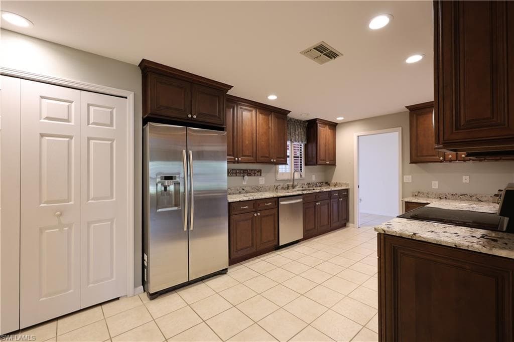 12840 Dornoch CT-8