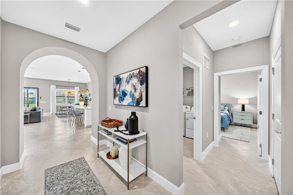 19649 Aqua View LN-10