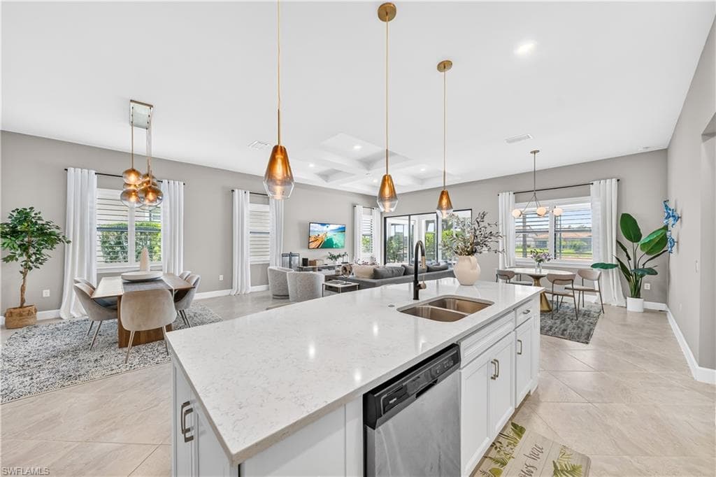 19649 Aqua View LN-7