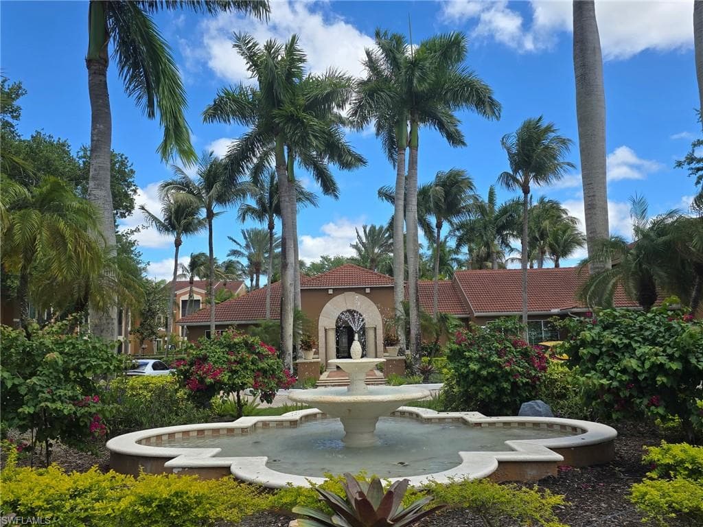 1210 Reserve WAY 204-37
