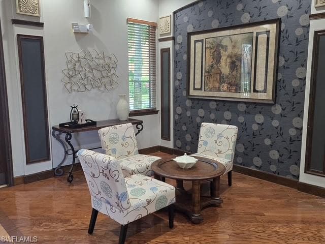 1210 Reserve WAY 204-30