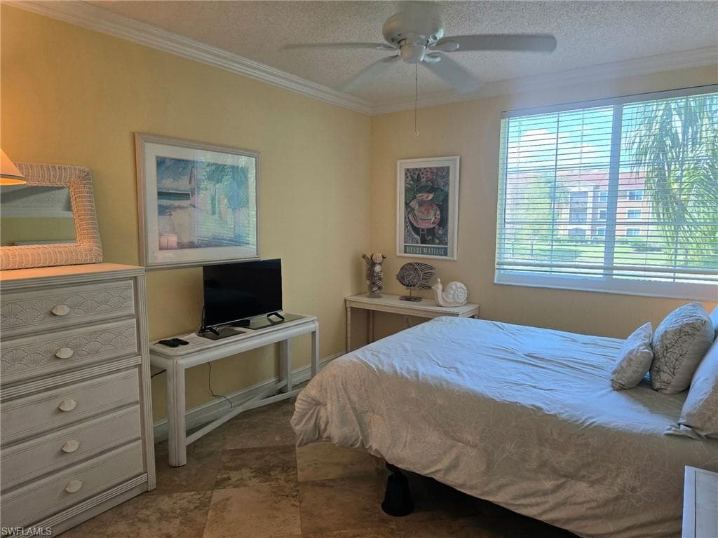 1210 Reserve WAY 204-20