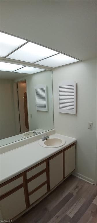 2135 Crystal DR 45-21