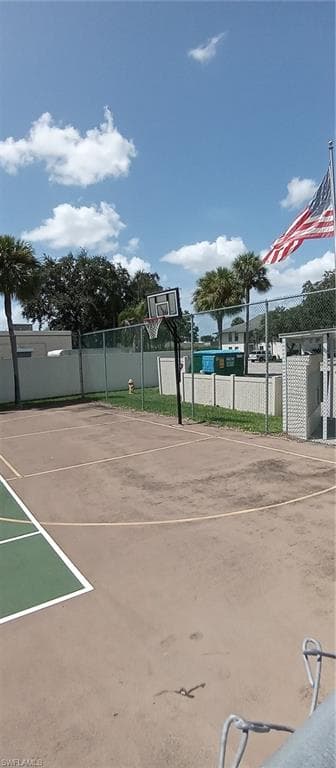 2135 Crystal DR 45-6