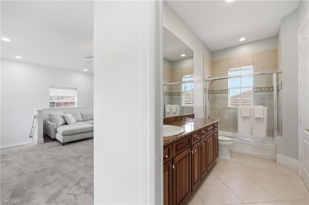 2844 Coco Lakes DR-35