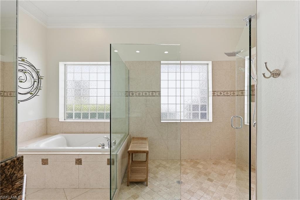 2844 Coco Lakes DR-18