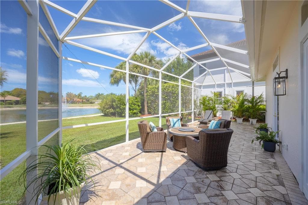 2844 Coco Lakes DR-20