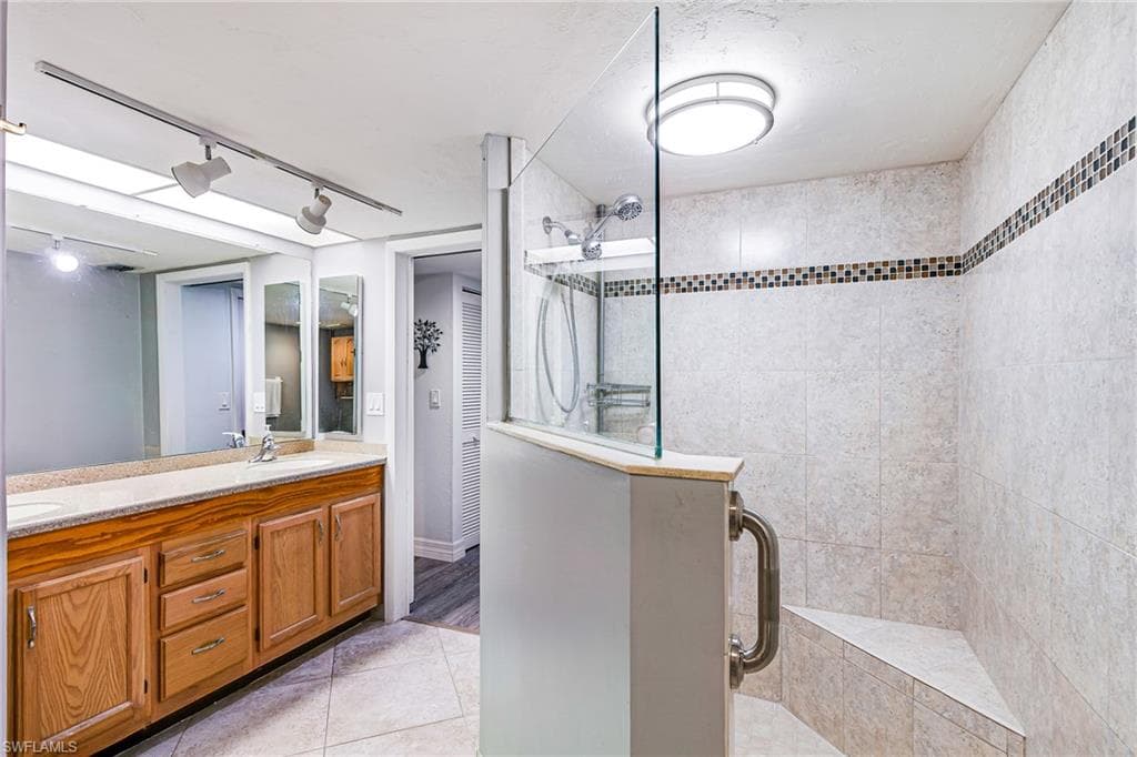 7161 Golden Eagle CT 1011-19