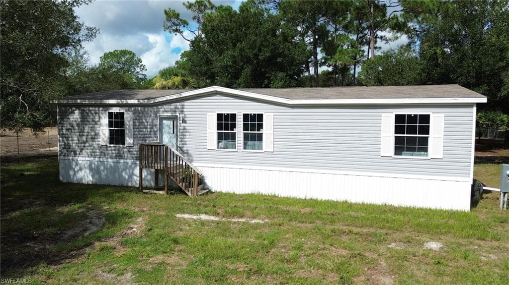 860 N Live Oak ST-2