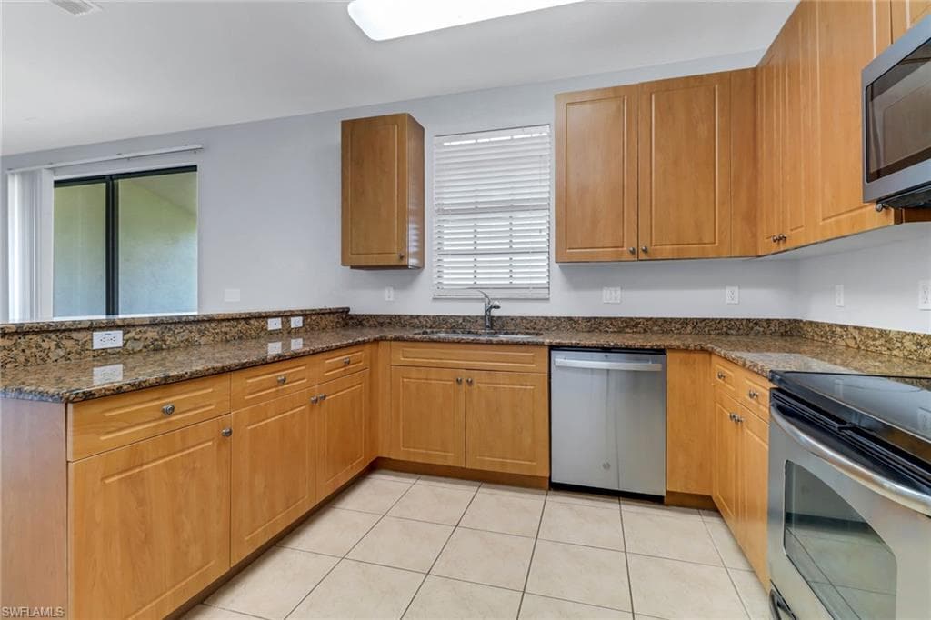 15243 Summit Place CIR 247-8
