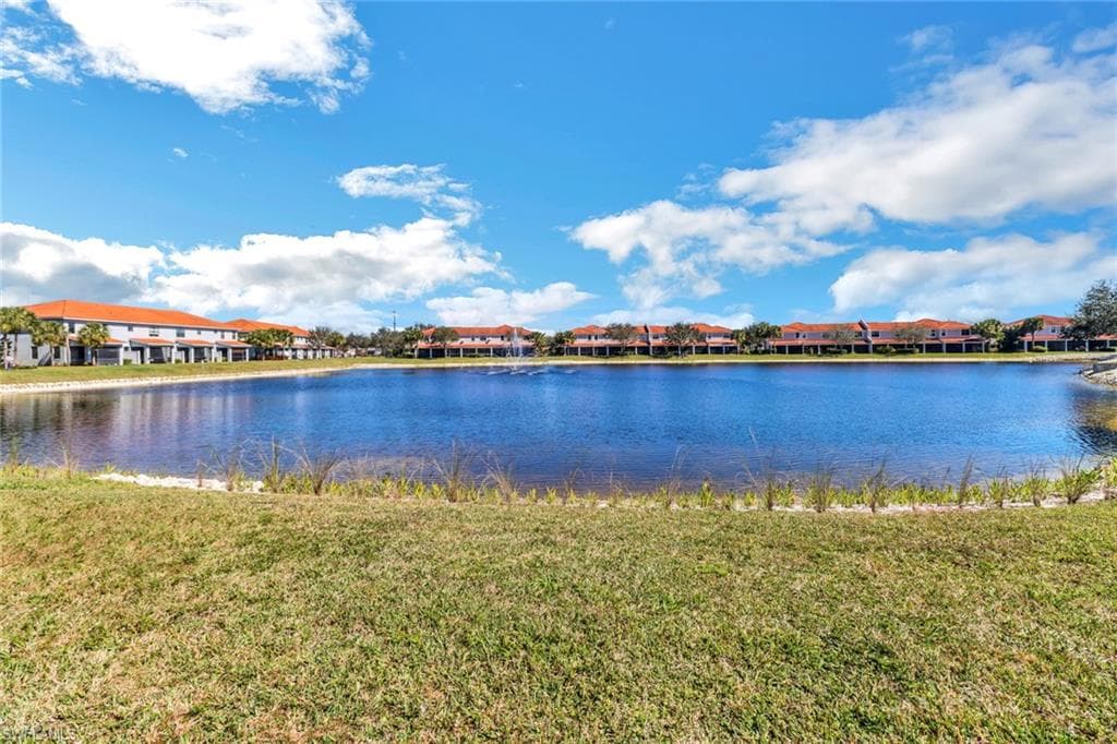 15243 Summit Place CIR 247-18