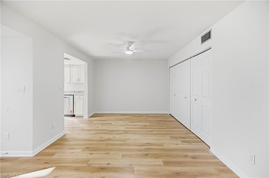 517 Lake Louise CIR 103-6