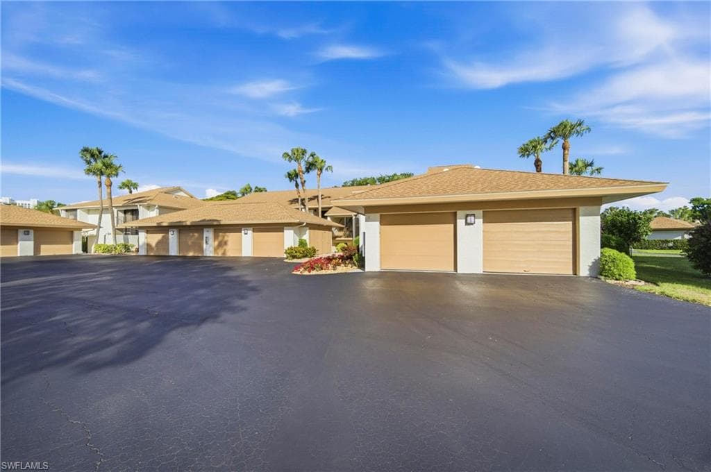 517 Lake Louise CIR 103-31