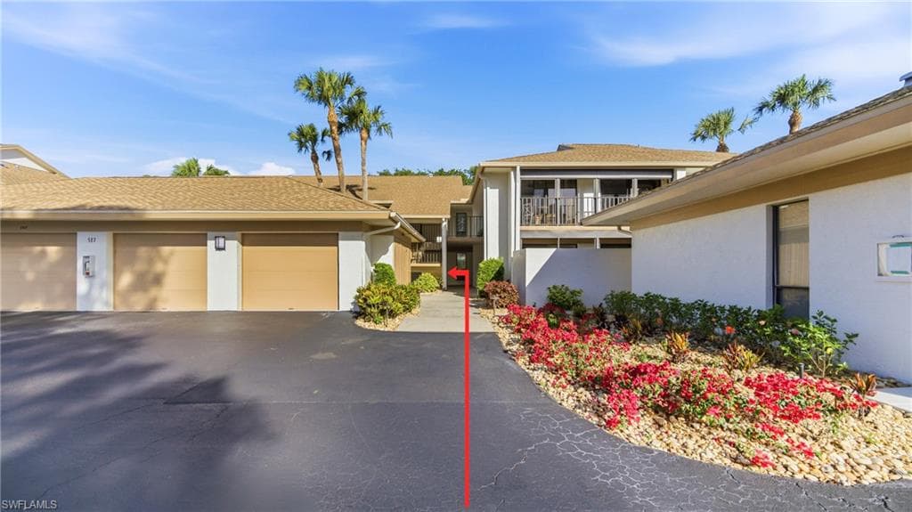 517 Lake Louise CIR 103-30