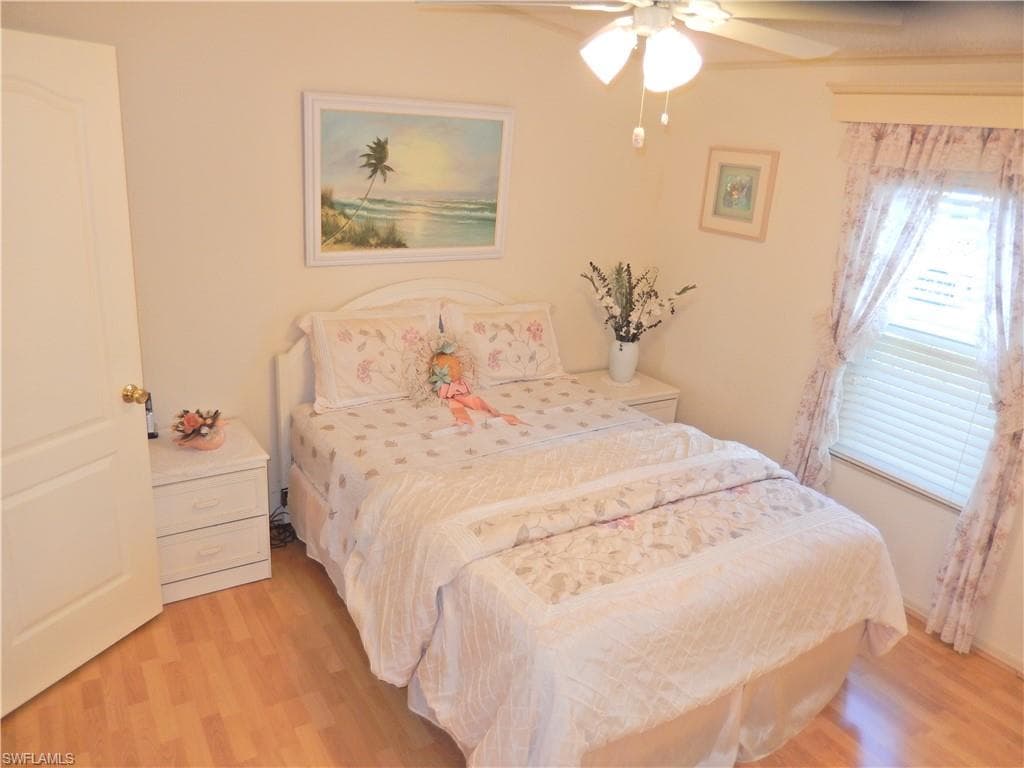 16168 Baton Rouge CT-27