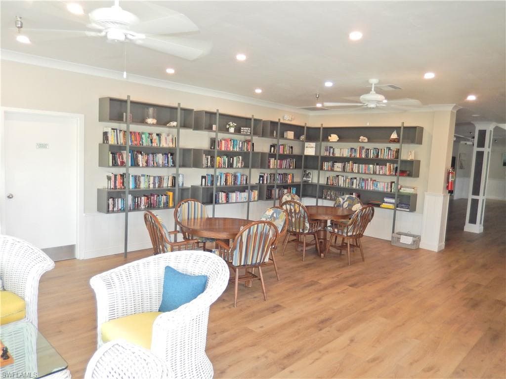 16168 Baton Rouge CT-40