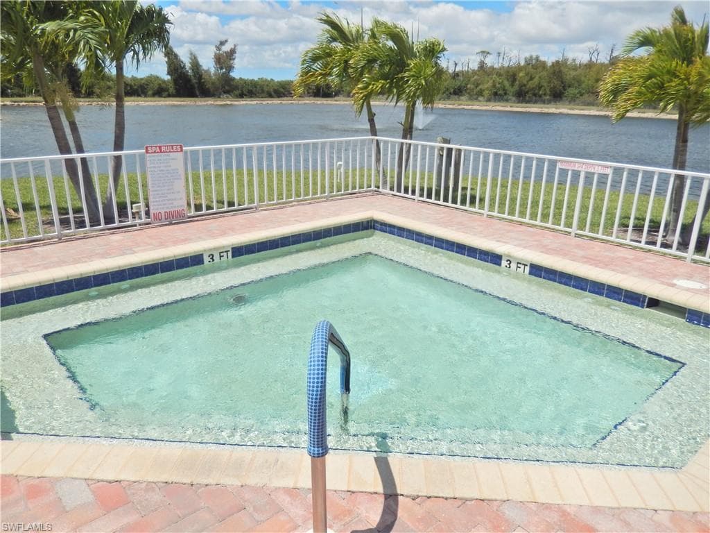 16168 Baton Rouge CT-44