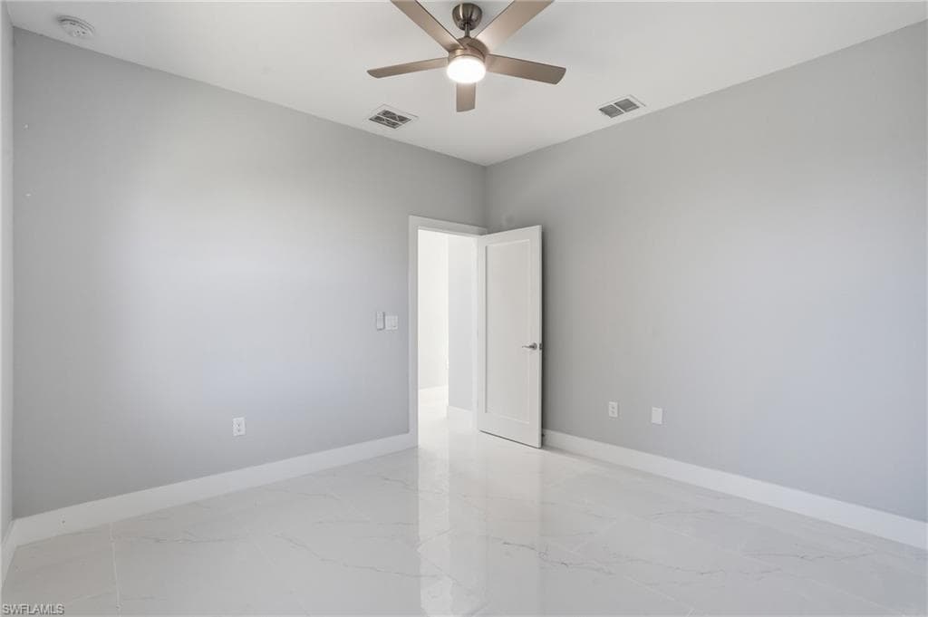 429 Palmyra AVE-24