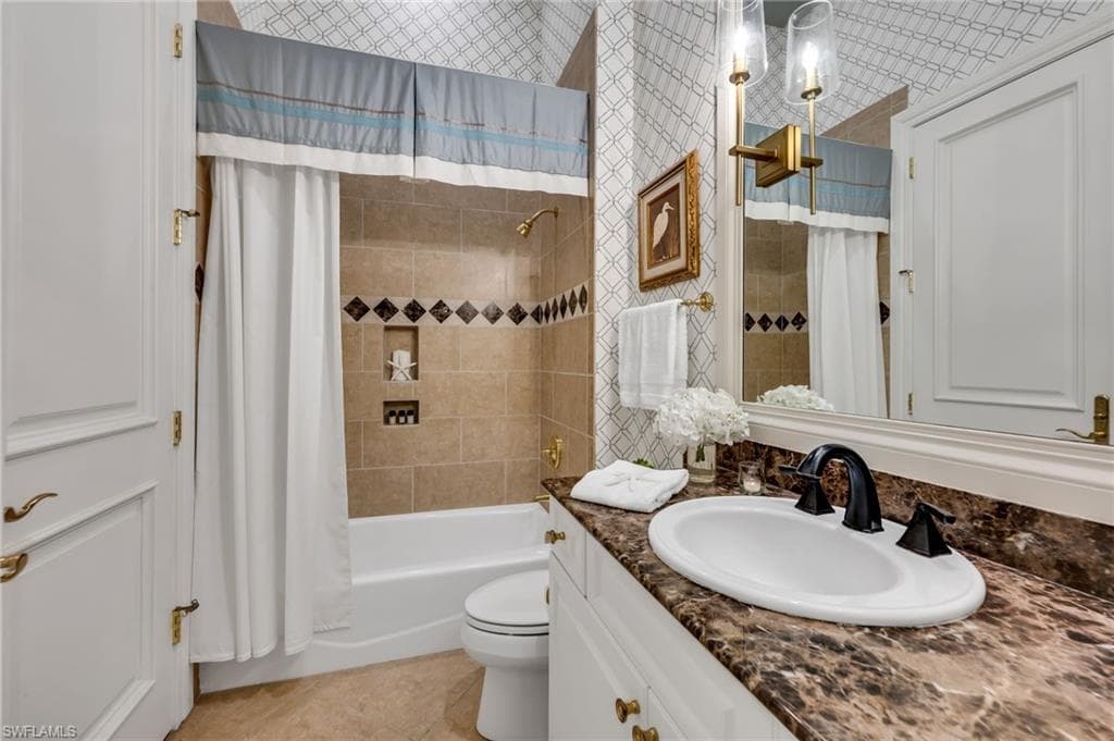 2595 Twinflower LN-27