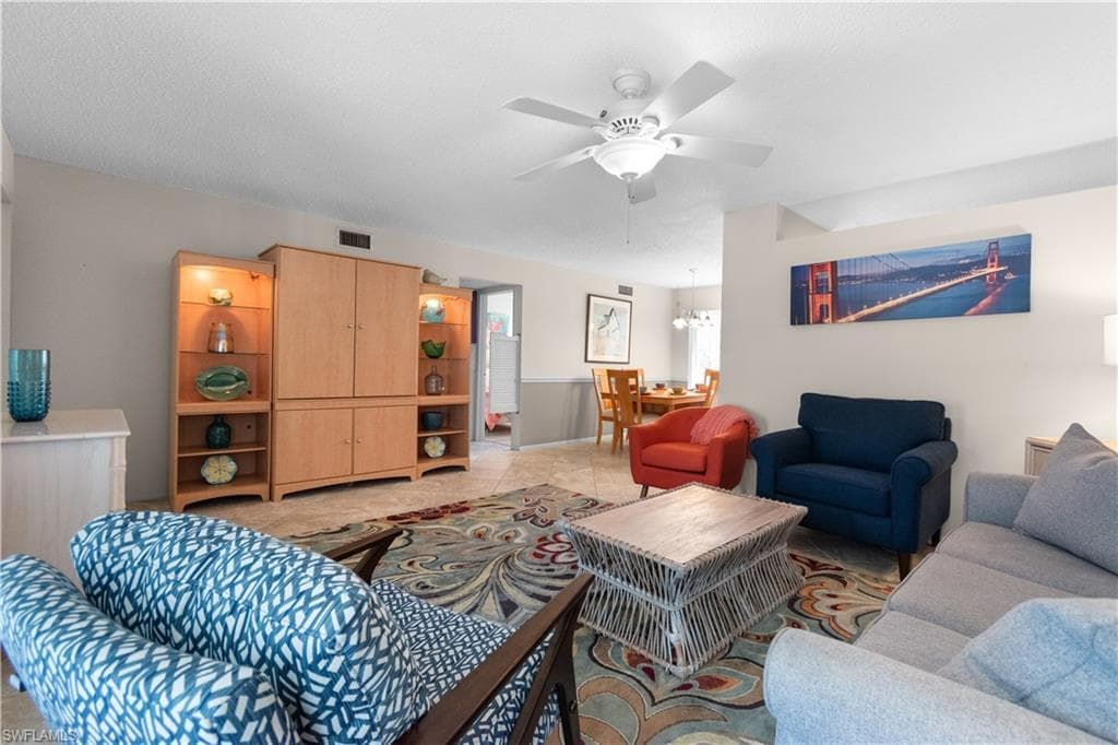 7400 College PKWY 2D-2