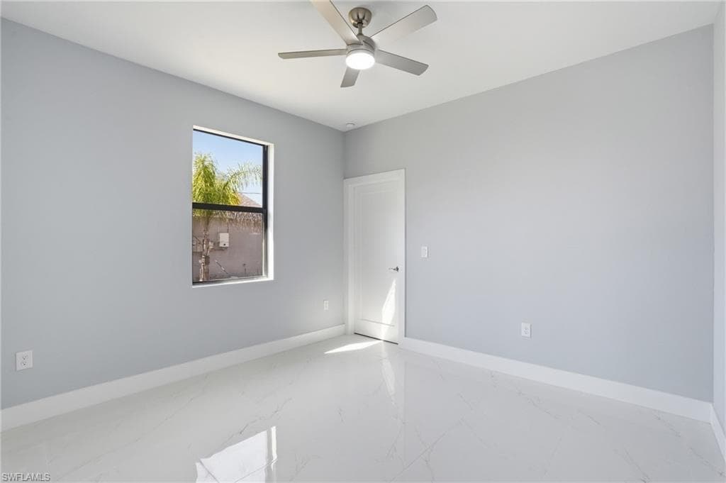 431 Palmyra AVE-26