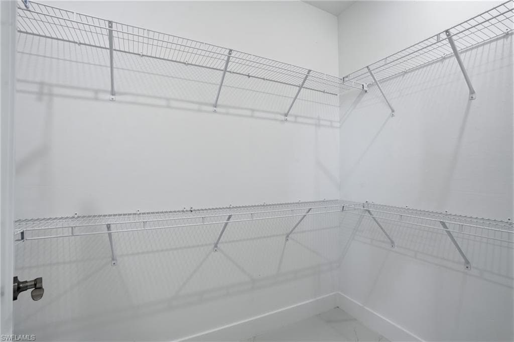 431 Palmyra AVE-21