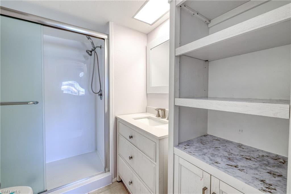 17456 Overhill DR F-12