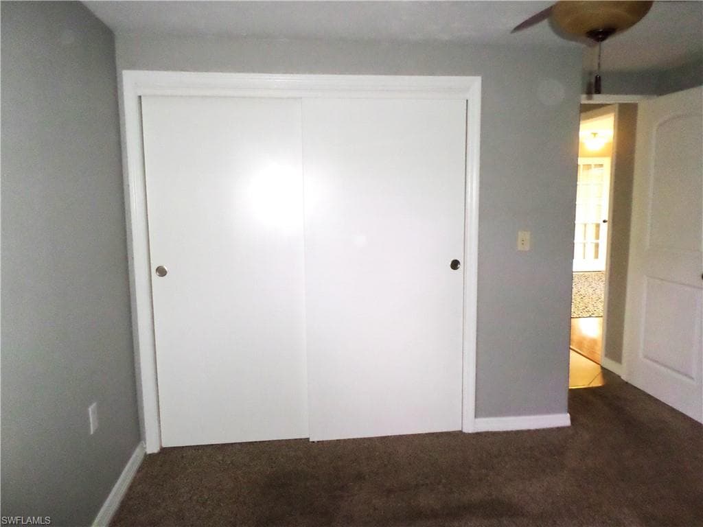 4436 Poinsettia ST-12