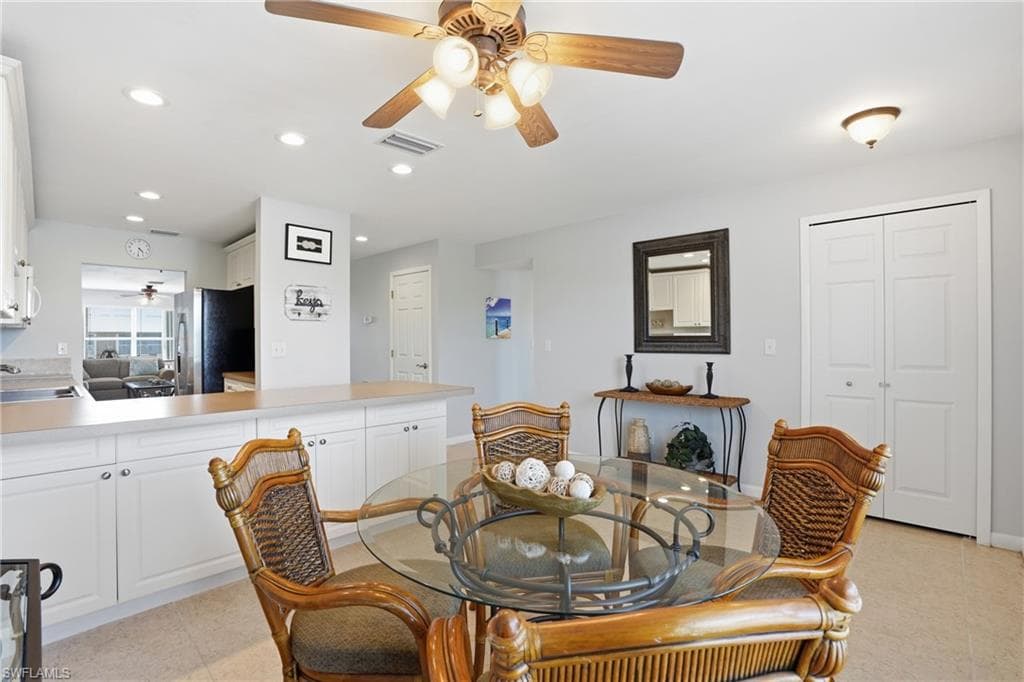 912 SE 46th ST 201-5