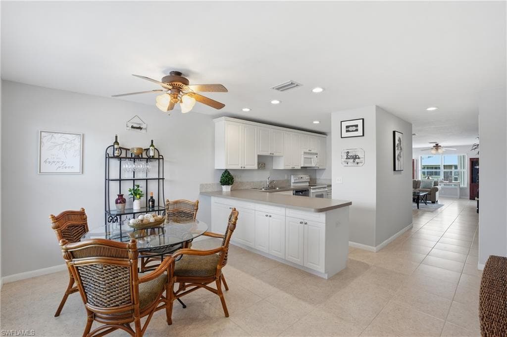 912 SE 46th ST 201-6