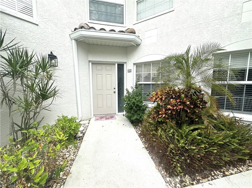 6816 Satinleaf RD S 102-2