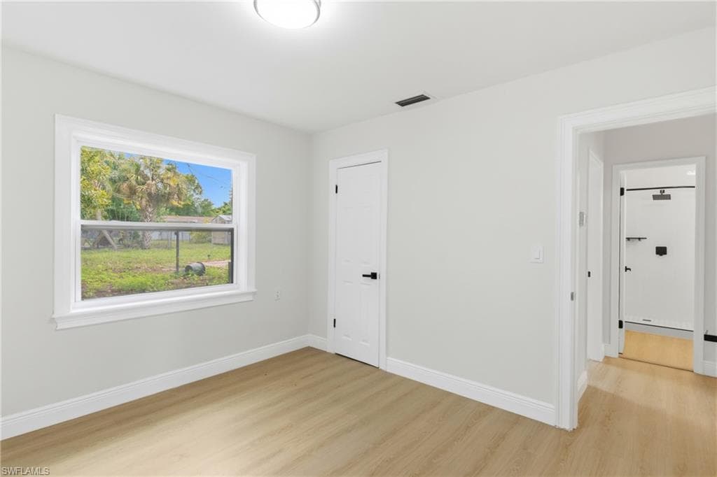363 New York DR-21