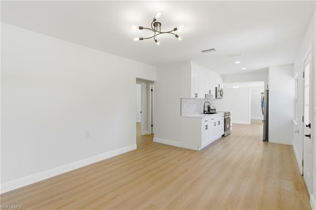 363 New York DR-6