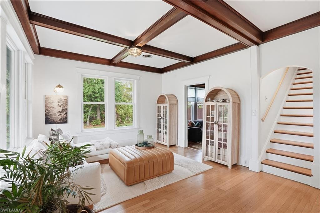 1473 Barcelona AVE-10