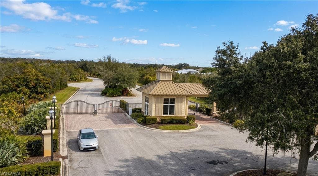 22820 Yellow Button LN-0