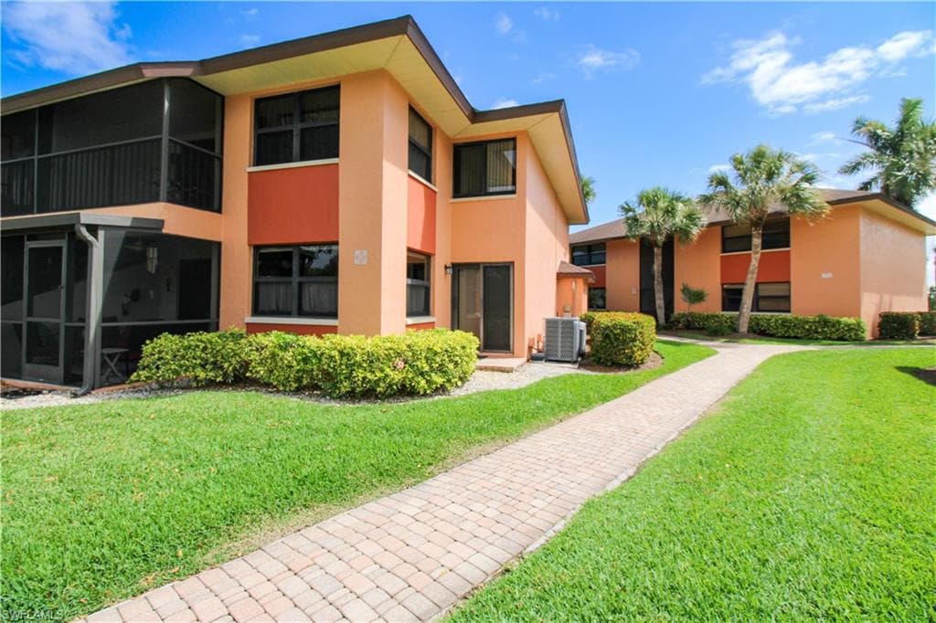 1510 Mainsail DR 7-2