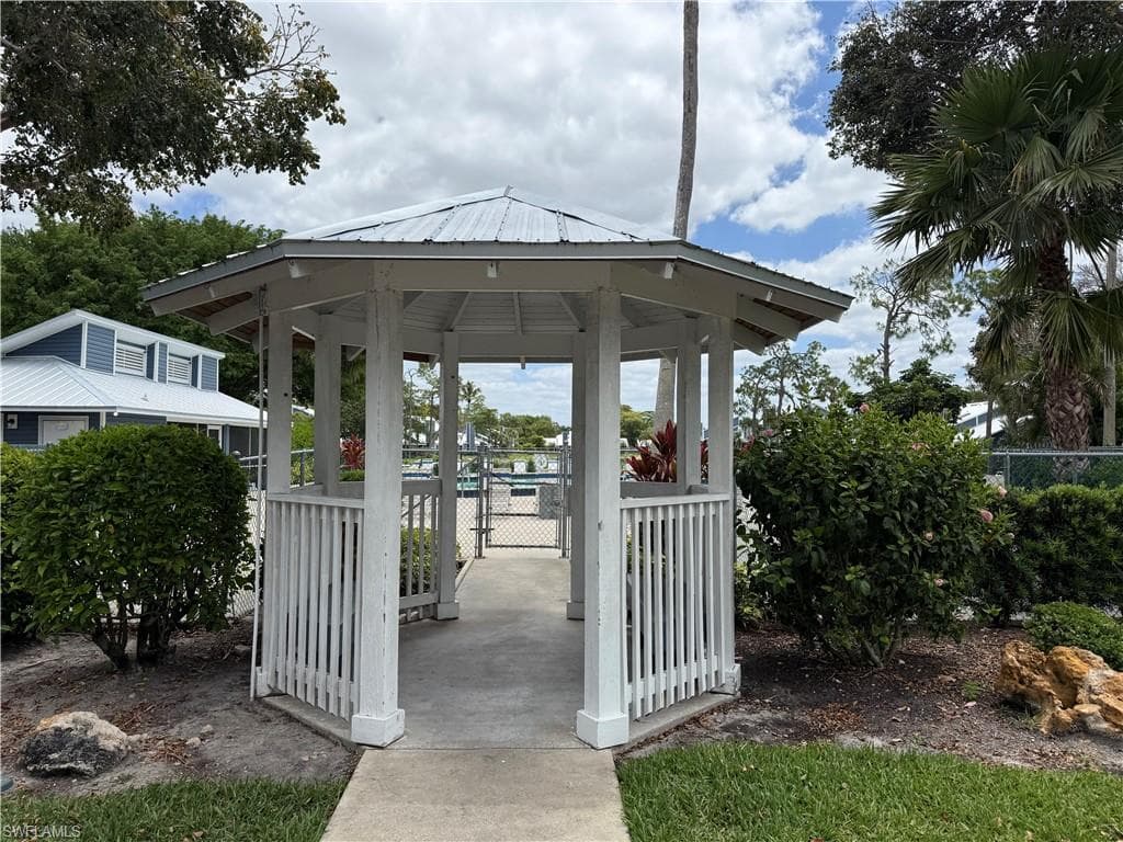 3334 Timberwood CIR-5
