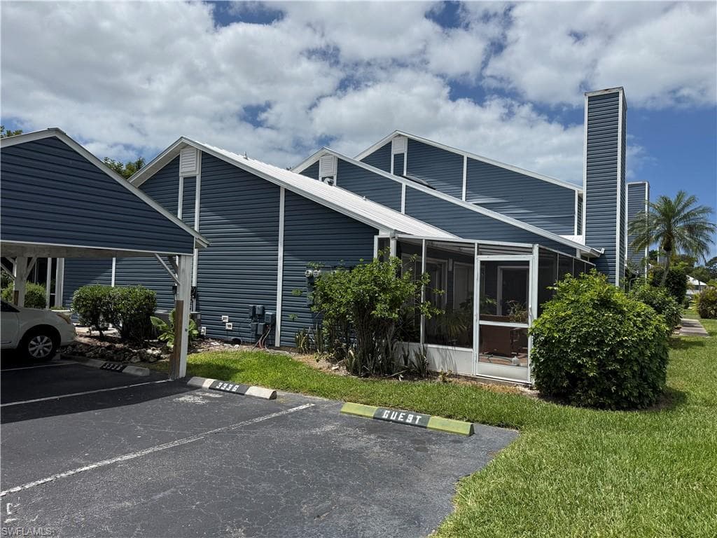 3334 Timberwood CIR-2