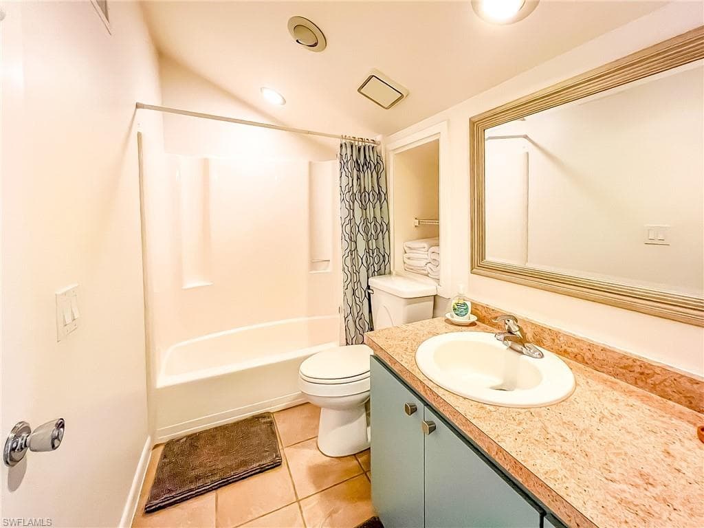 370 Townhouse LN 60-47