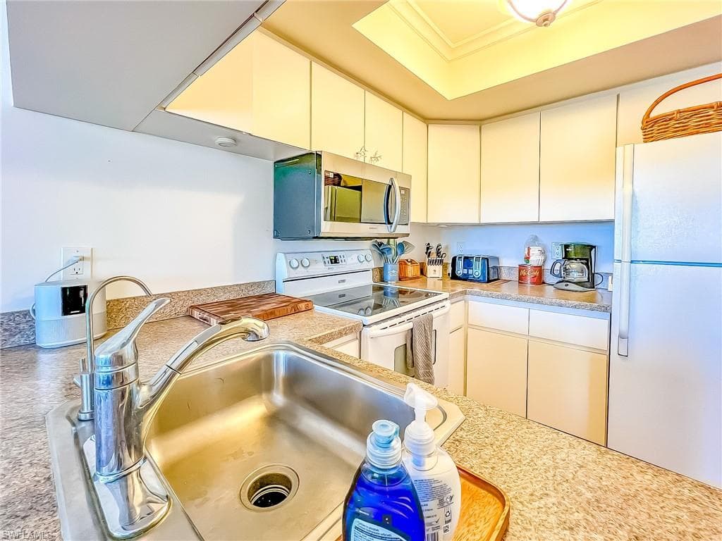 370 Townhouse LN 60-24