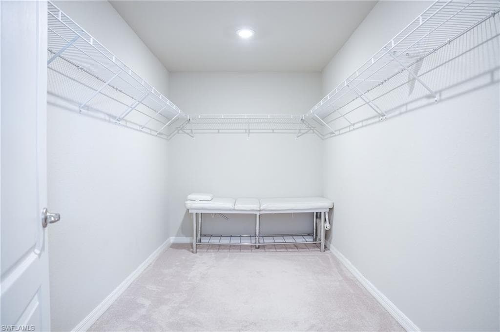 1573 Vizcaya LN-17