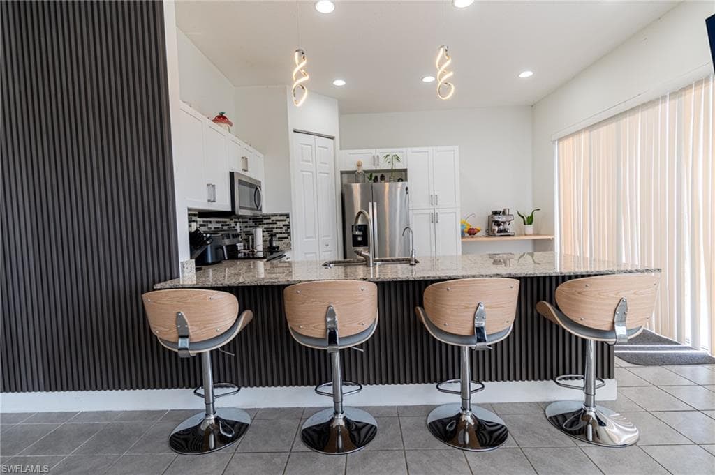 8956 Madrid CIR-13