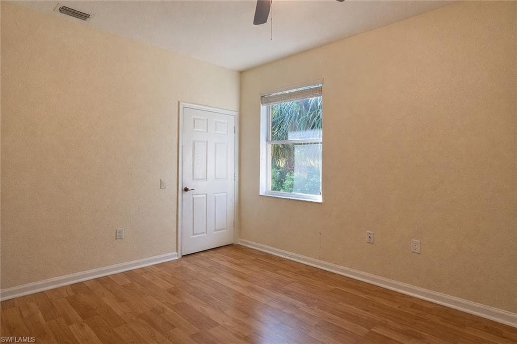 10020 Heather LN 9-904-8
