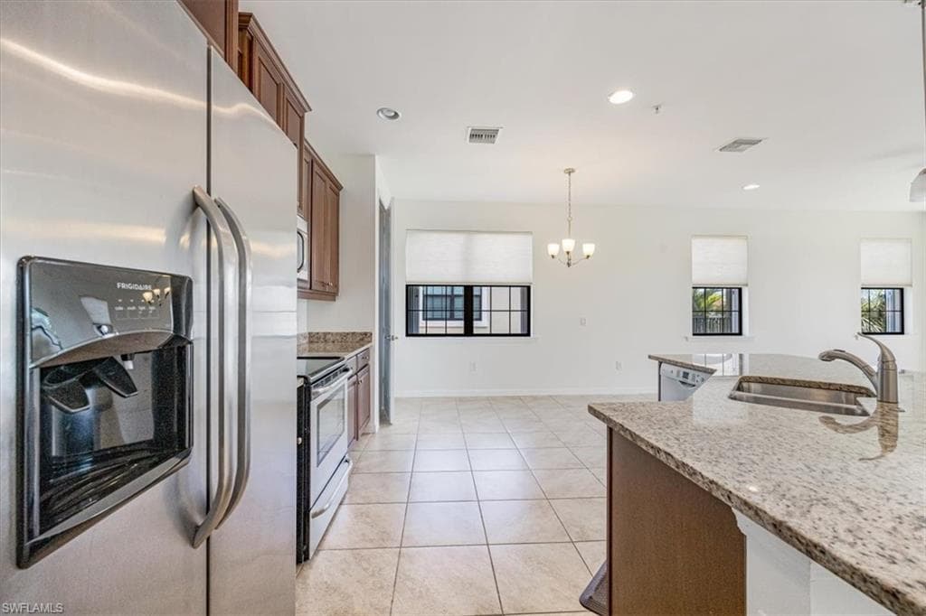 11313 Monte Carlo BLVD 201-9
