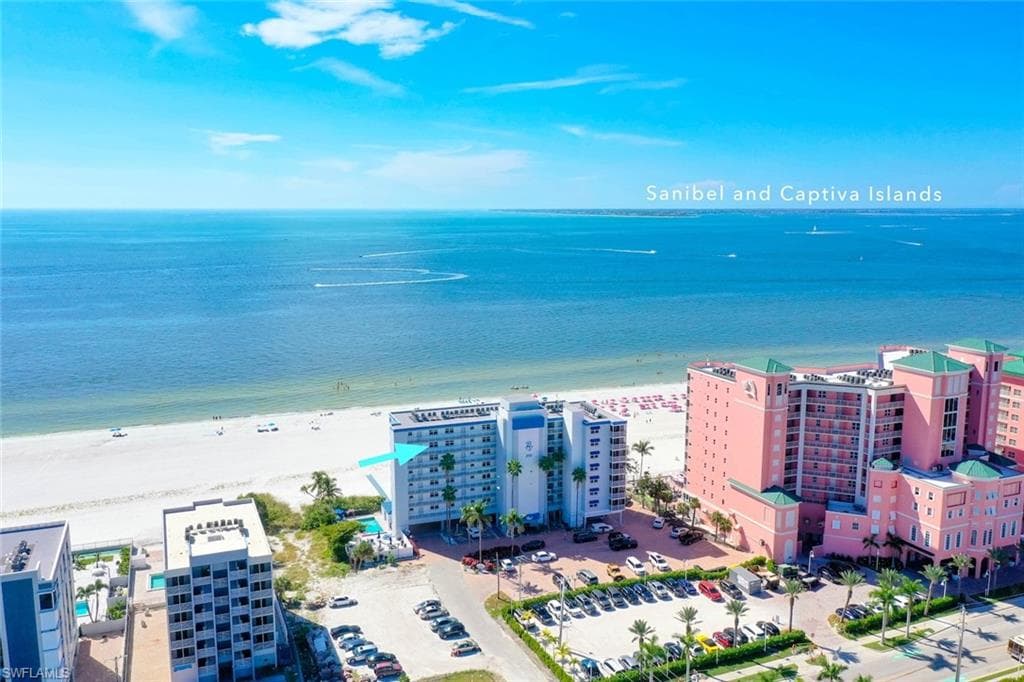 250 Estero BLVD 602-45