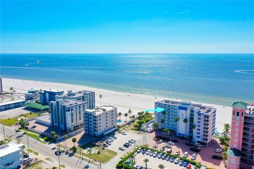 250 Estero BLVD 602-46