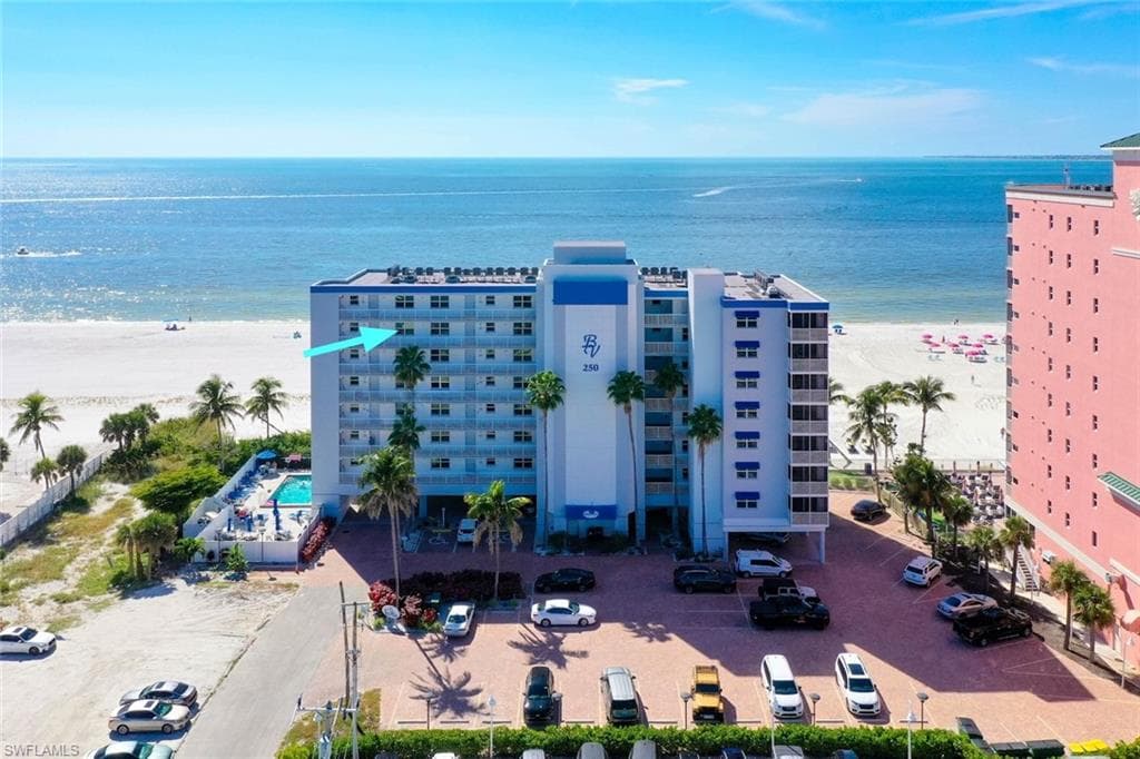 250 Estero BLVD 602-42